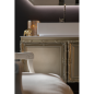 Deux meubles de salle de bain de style art-déco, rétro beige chambagne mat avec armoire et miroir compx DH15 Deux meubles de salle de bain de style art-déco, rétro beige chambagne mat avec armoire et miroir compx DH15