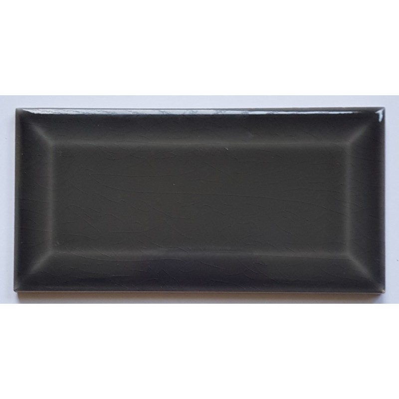 Carrelage métro Dif craquelé gris foncé brillant 7.5x15cm Carrelage métro Dif craquelé gris foncé brillant 7.5x15cm